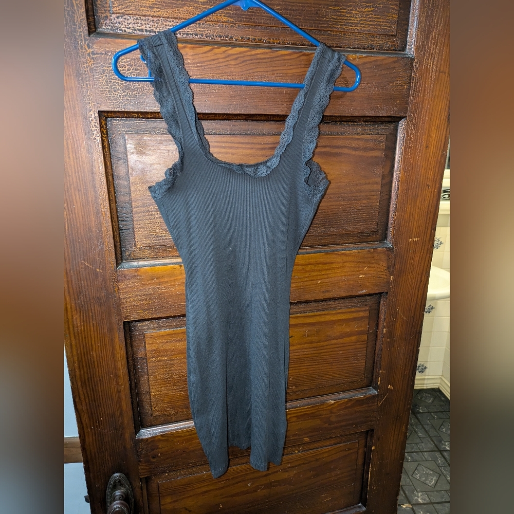 H&M Divided Sleeveless Ribbed Bodycon Mini Dress with Lace Trim L